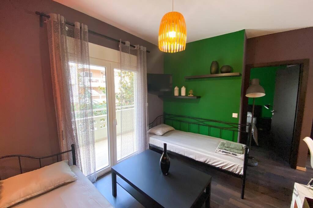 Green Apartment With View Komotini Eksteriør billede