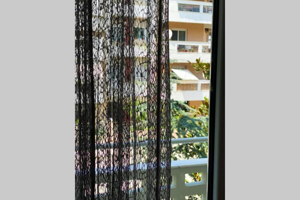 Green Apartment With View Komotini Eksteriør billede