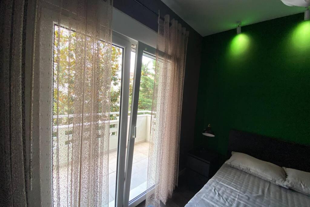Green Apartment With View Komotini Eksteriør billede
