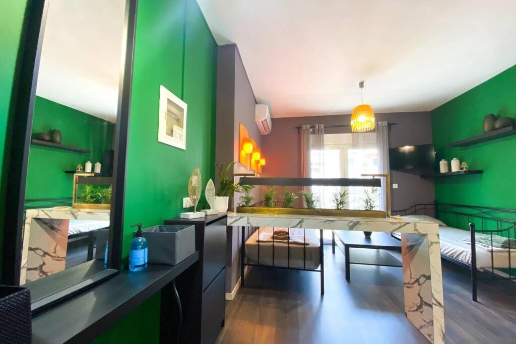 Green Apartment With View Komotini Eksteriør billede